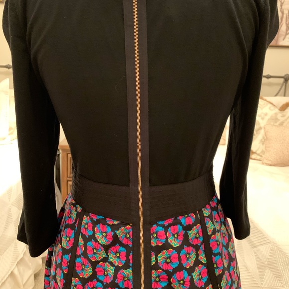 Phoebe Couture Dress - Picture 6 of 7